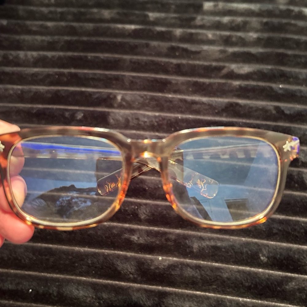 Blue light glasses